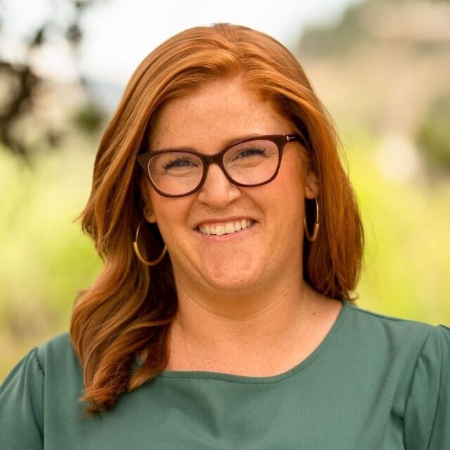 Sara Offutt Sage Lodge Manager