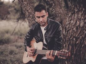 Chris Richter - Acoustic Guitarist - Dallas, TX - Hero Gallery 4