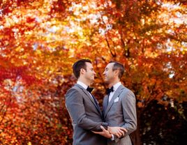 The Best Fall Engagement Photo Ideas to Celebrate the Season