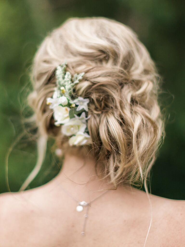 15 Best Wedding Hairstyles For A Strapless Dress