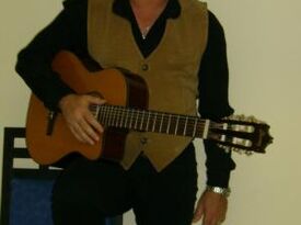 May Barreto Spanish Classical Flamenco Guitar - Flamenco Guitarist - Miami, FL - Hero Gallery 2