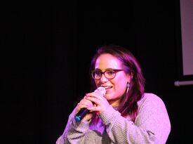 Samantha Bearman - Stand Up Comedian - Santa Barbara, CA - Hero Gallery 3