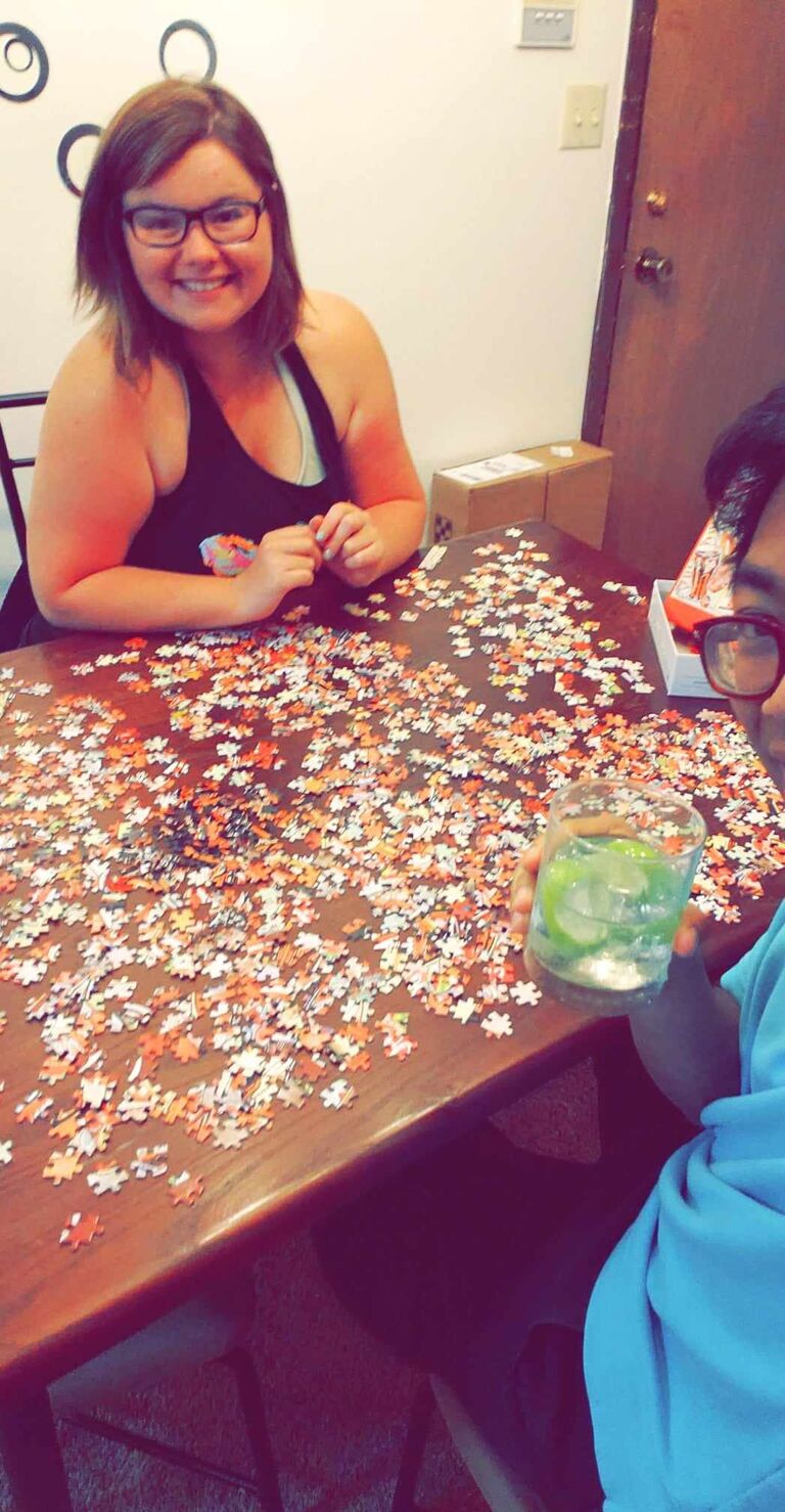 Victoria cooked chicken thighs, pasta salad, and homemade guacamole. Michael ate 4 chicken thighs. Jigsaw puzzle and mojitos for our second date.