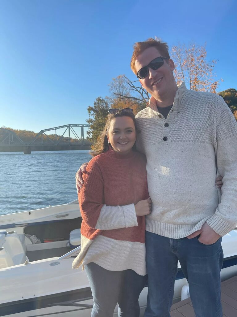 Steve brings Sarah to Bridgewater and shows her his home town.