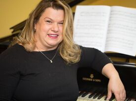 Georgina Bruckner - Classical Pianist - Houston, TX - Hero Gallery 2