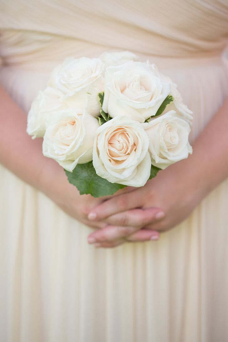 ivory bridesmaid bouquet