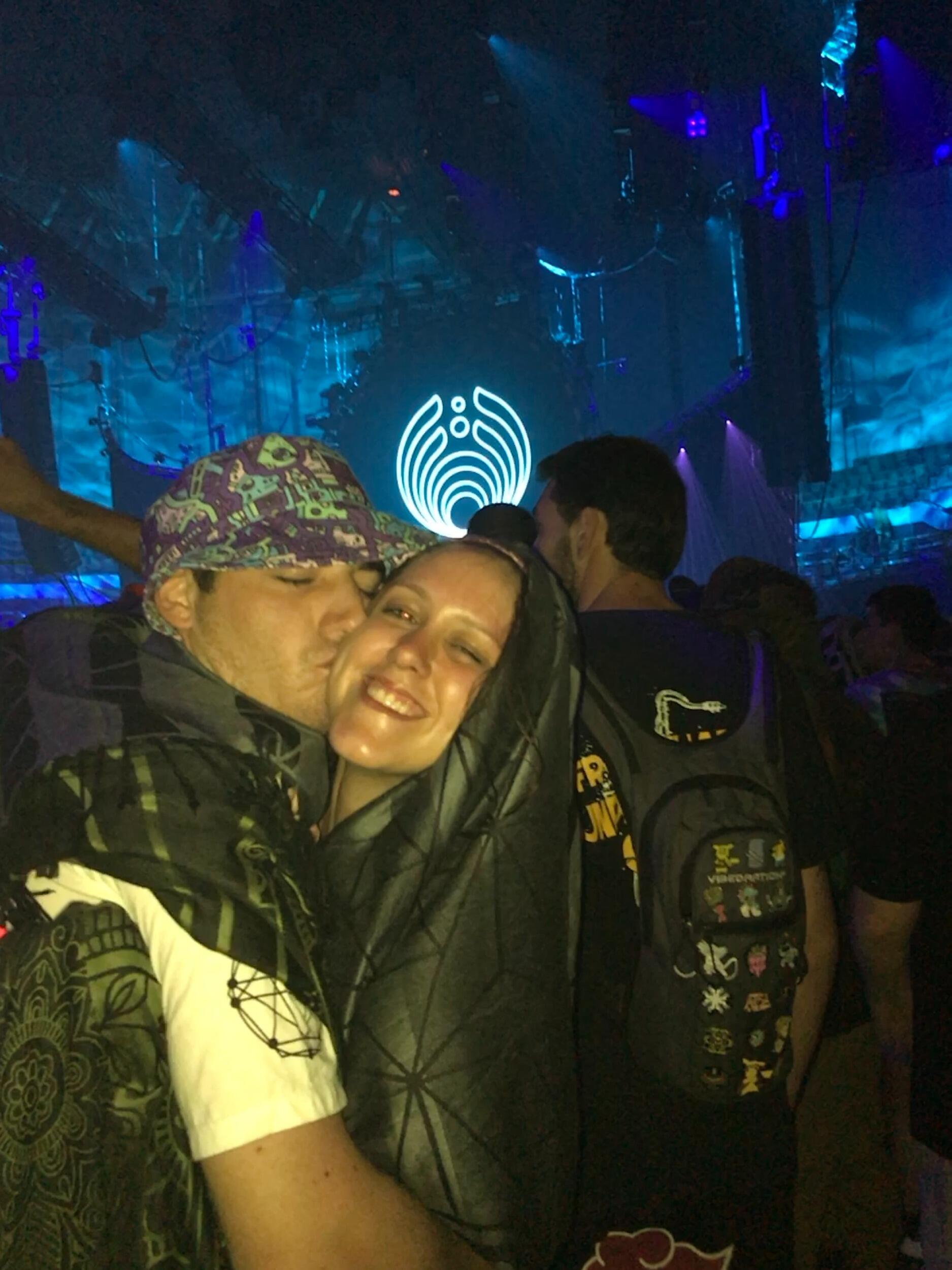 HAMPTON, VA - Anthony showing gratitude to Alyssa for converting him to a basshead