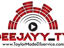 TaylorMadeDJService - DJ - Country Club Hills, IL - Hero Gallery 2