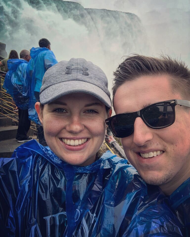 Julia visits Eric's hometown of Erie, PA which includes her first trip to Niagara Falls!