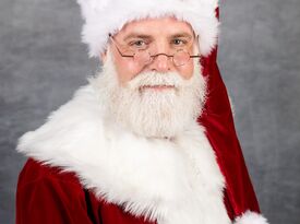 National Santa Agency - Santa Ludwig - Santa Claus - Valrico, FL - Hero Gallery 1