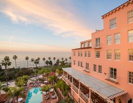 Beach wedding venue in La Jolla, California.