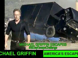 Michael Griffin - Escape Artist - Magician - Magician - Columbus, OH - Hero Gallery 2