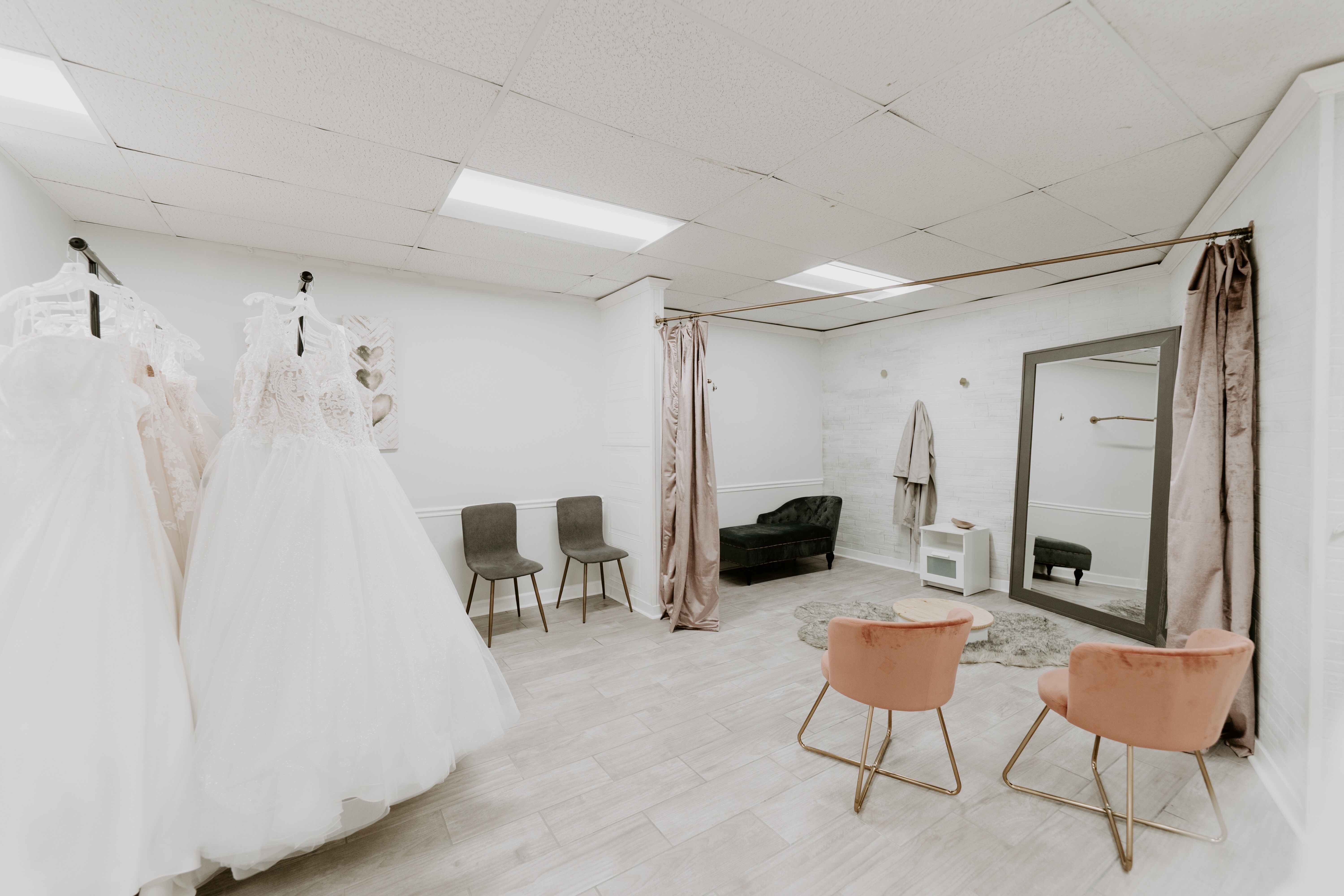 Rina s Bridal Boutique Bridal Salons The Knot