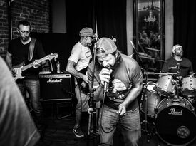 The Ledbetters Pearl Jam Tribute Band - Cover Band - Doylestown, PA - Hero Gallery 2