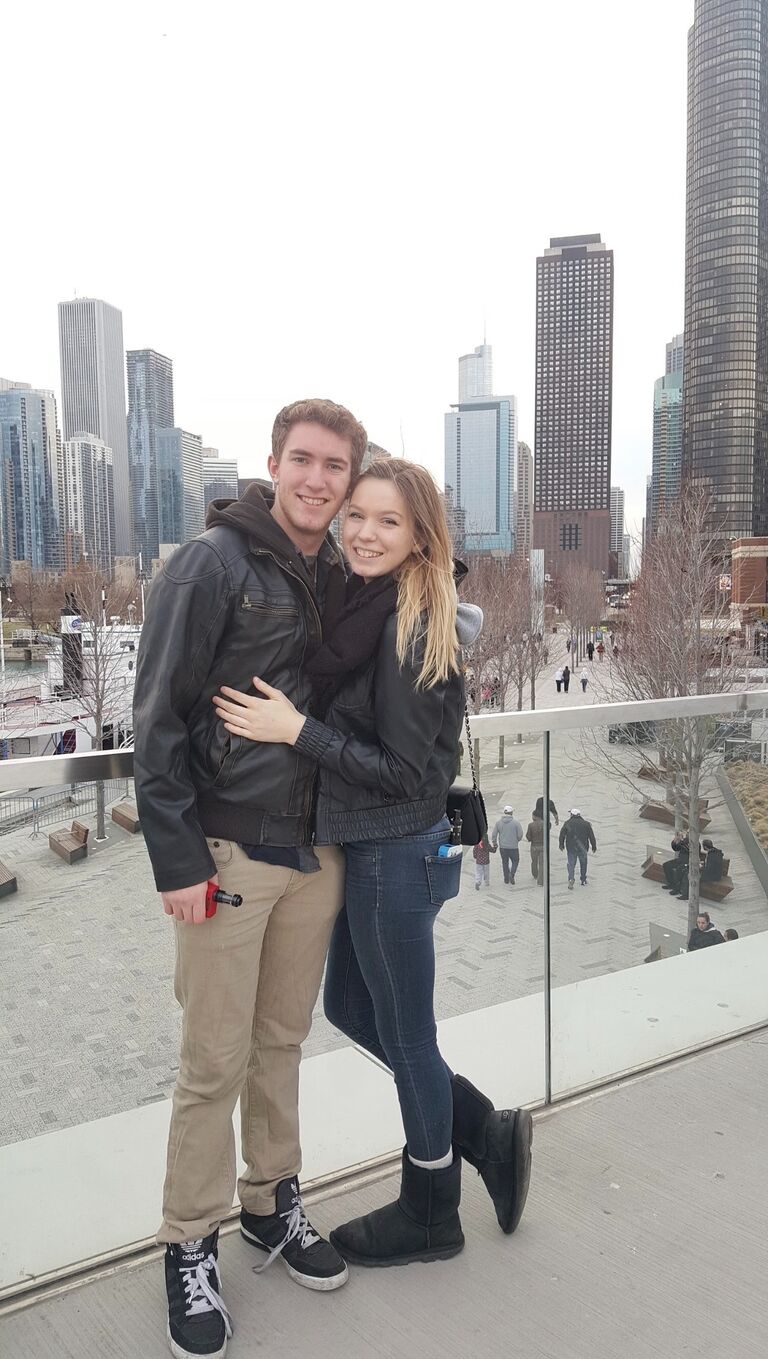 Shortly after their New York visit, Tom and Dani traveled to Chicago for the first time. 