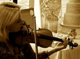 Dalila B - Violinist - Los Angeles, CA - Hero Gallery 4