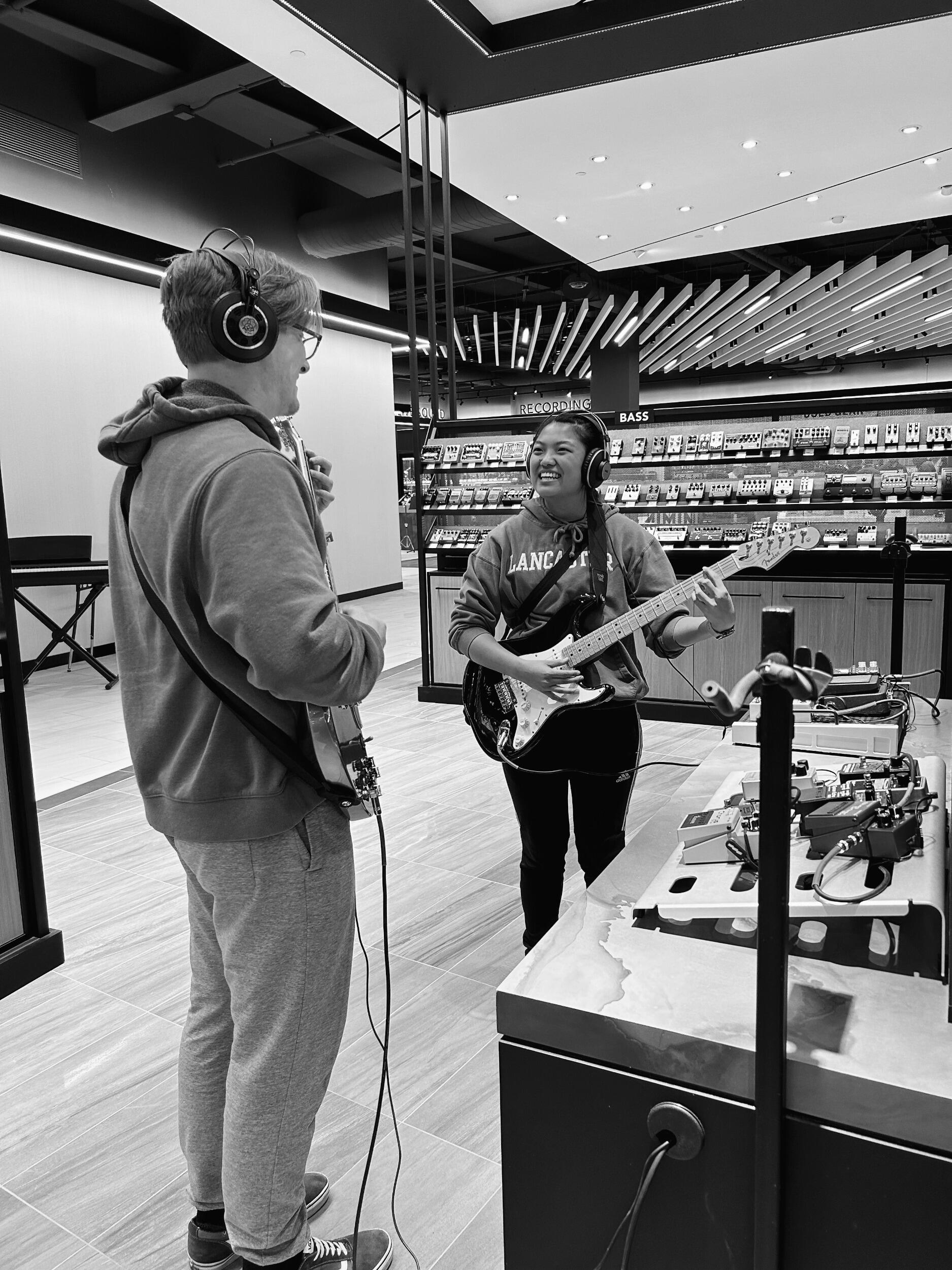 Jo's first Guitar Lesson