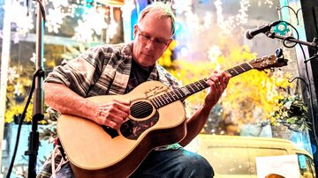 Ed Czorniak (Some Guy Named Ed) Acoustic Guitarist - Acoustic Guitarist - Orland Park, IL - Hero Main