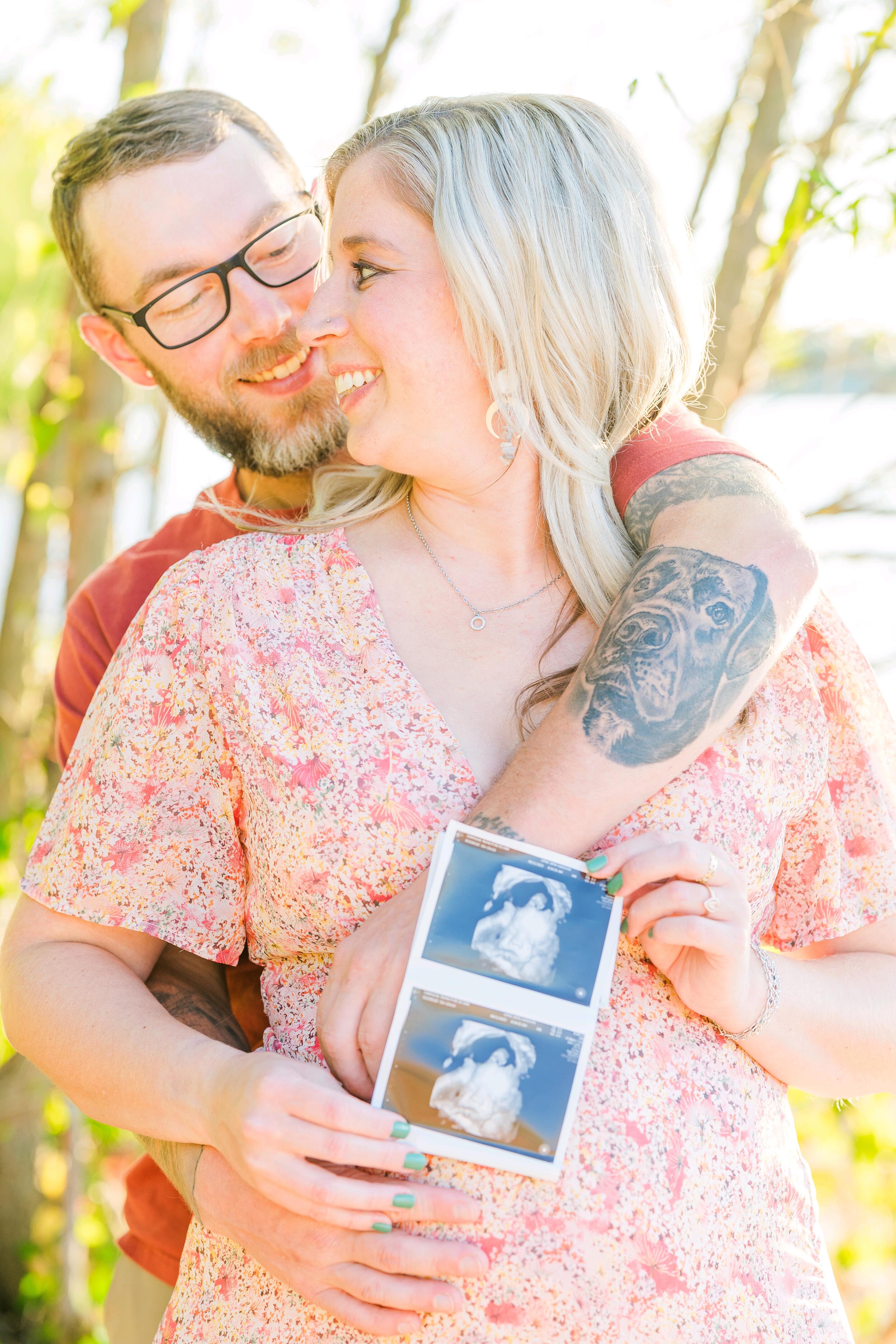 Getting our maternity pictures!🤰