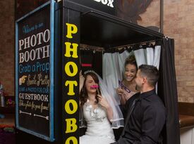 PicBox Photo Booth Company - Photo Booth - Reno, NV - Hero Gallery 4