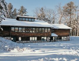 Camp Elsewhere winter wedding venue in Waupaca, Wisconsin