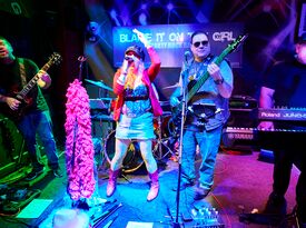 BLAME IT ON THE GIRL - Cover Band - Pine Brook, NJ - Hero Gallery 3