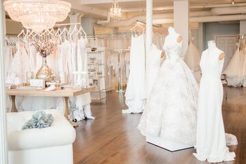 La Jeune Mariee Bridal Collection Bridal Salons The Knot