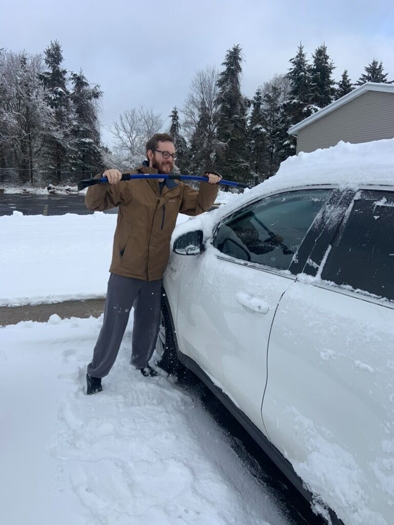 Amanda: The most romantic thing a new boyfriend can do is scrape the ice and snow off the Floridian's car.