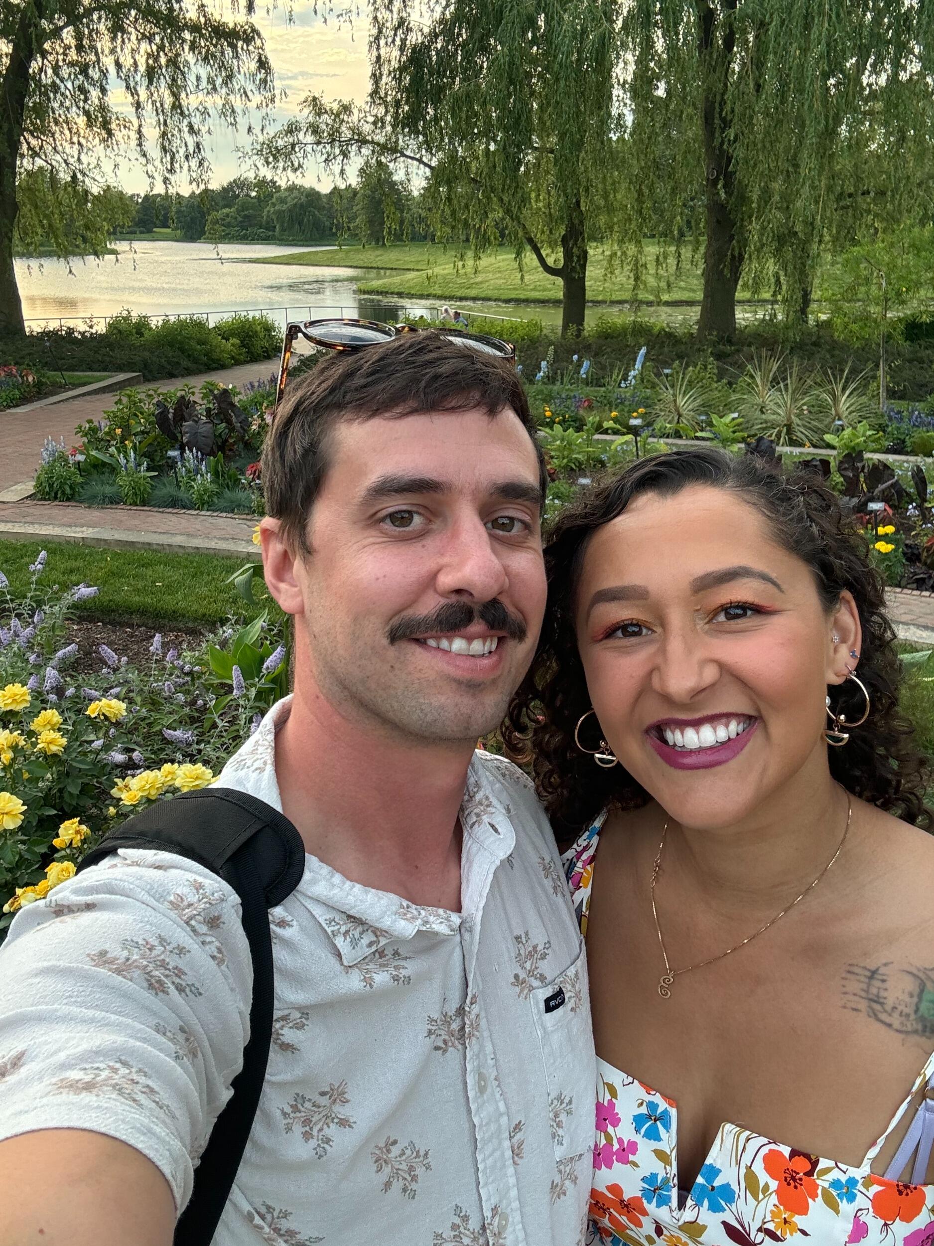 Derek takes Emily to the Chicago Botanic Garden where he finally pops the big question and they toast the occasion with a nice bottle of champagne. 