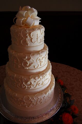 The Swiss Bakery | Wedding Cakes - Springfield, VA