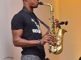 SaxMan Noel - Saxophonist - Brooklyn, NY - Hero Gallery 1