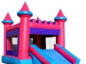 Fun Play Inflatables - Party Inflatables - Madison, WI - Hero Gallery 3