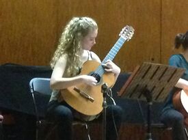 Sara Adkins - Classical Guitarist - Somerville, MA - Hero Gallery 1