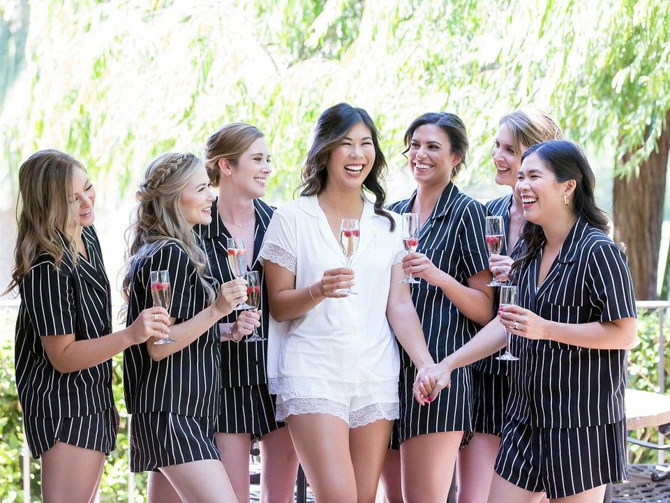 20 Getting Ready Songs to Play On Your Wedding Day