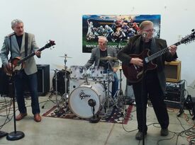 VoiceOver Band - 60s Band - Lincoln, CA - Hero Gallery 3