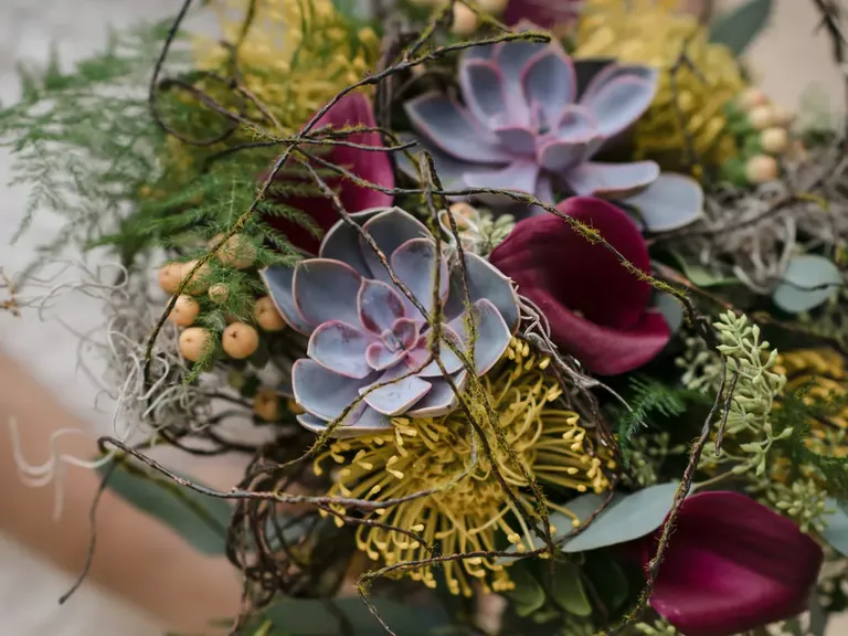 Rustic Fall Wedding Bouquet With Calla Lilies and Succulents 