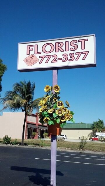 Cape Coral Floral Designs - Florist - Cape Coral, FL - Hero Main