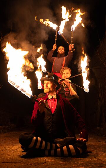 Cirque Aflame - Circus Performer - Chicago, IL - Hero Main
