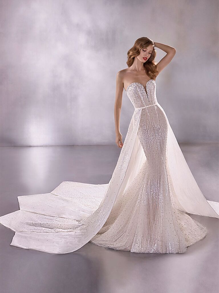 mermaid style wedding dress with detachable train