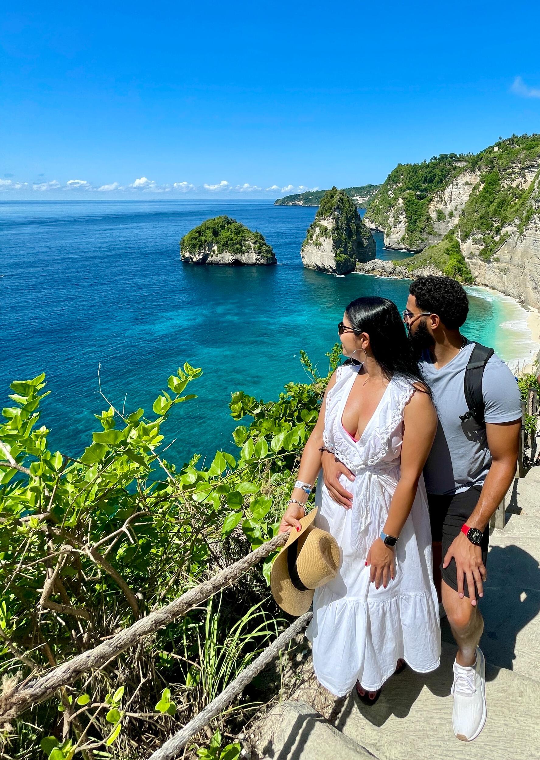 During Jose’s time in Southeast Asia, they traveled to six countries, sampling new cuisines, learning about diverse cultures, and navigating challenging environments together.