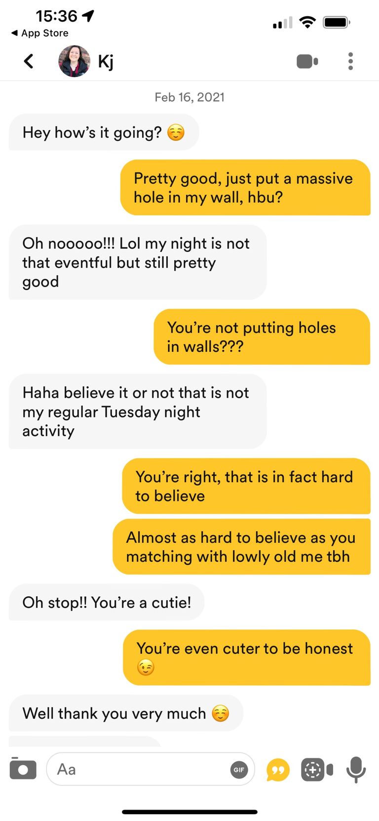 KJ and Jared's first messages to each other on Bumble