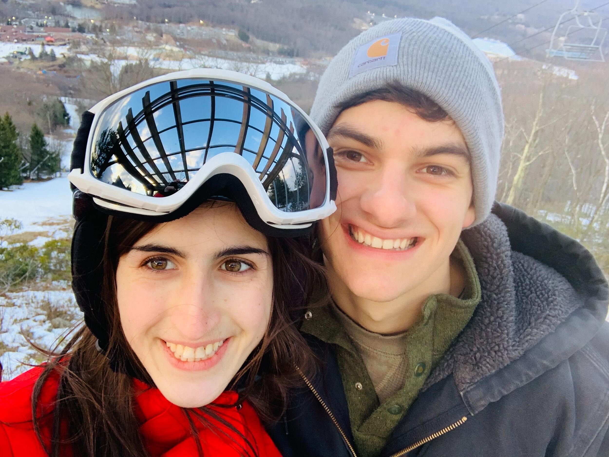 Skiing and snowboarding as a couple :)