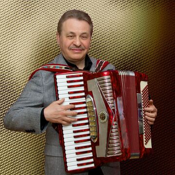 Val Sigal - Accordion music for any occasion - Polka Band - Milwaukee, WI - Hero Main