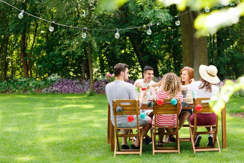 37 Best Adult Birthday Party Ideas and Themes for a Memorable Celebration -  The Bash