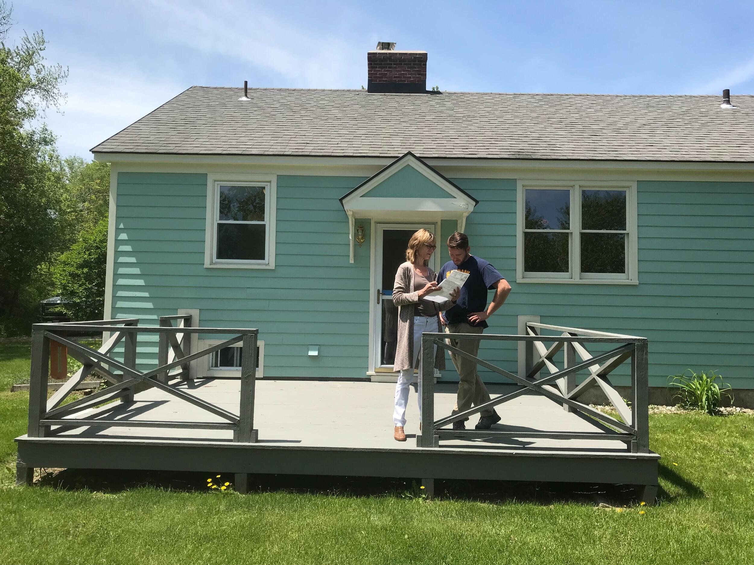 House hunting begins!
