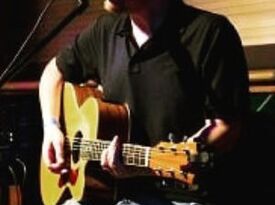 Josh Ferreira - Acoustic Guitarist - Cincinnati, OH - Hero Gallery 1