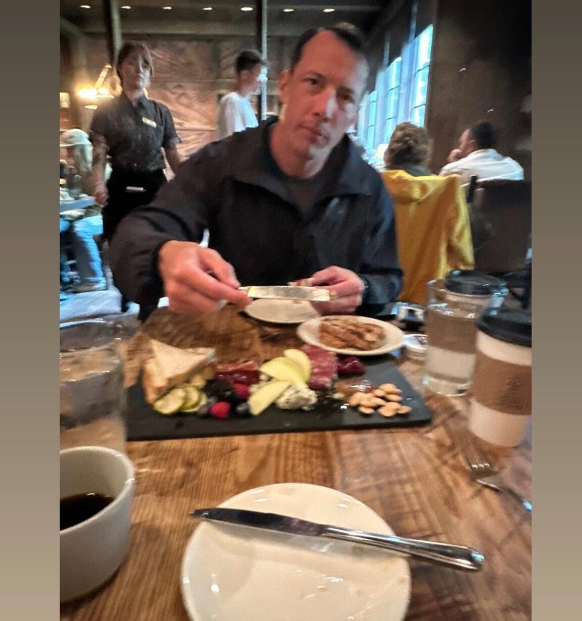 Jennifer visits John for his birthday in Utah. 