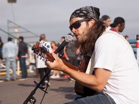 Andrew Singer - Acoustic Guitarist - Kenosha, WI - Hero Gallery 2