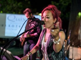 Queen B & The Wannabes - Cover Band - Seal Beach, CA - Hero Gallery 3