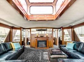 Sophisticated Lady Yacht Charters - Boat - Chicago, IL - Hero Gallery 1
